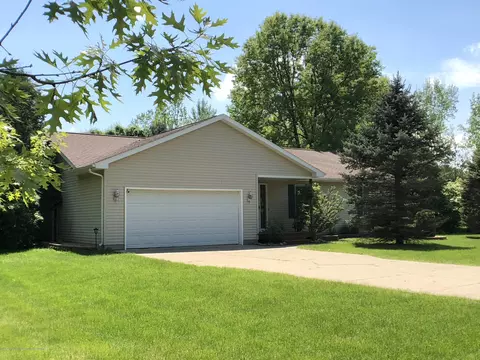 9850 Missaukee Ln, Haslett, MI 48840 photo 1