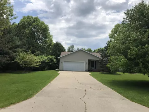 9850 Missaukee Ln, Haslett, MI 48840 photo 2