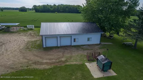 9855 Norris Rd, Dewitt, MI 48820 photo 6