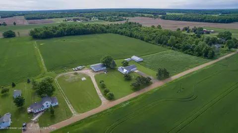 9855 Norris Rd, Dewitt, MI 48820 photo 8
