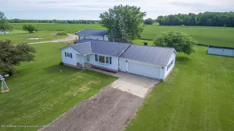 9855 Norris Rd, Dewitt, MI 48820 photo 12