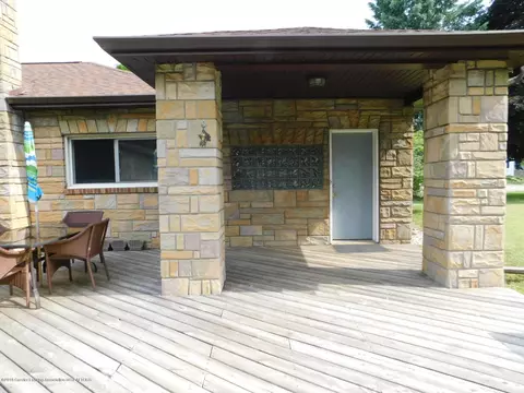 302 E Columbia St, Mason, MI 48854 photo 30