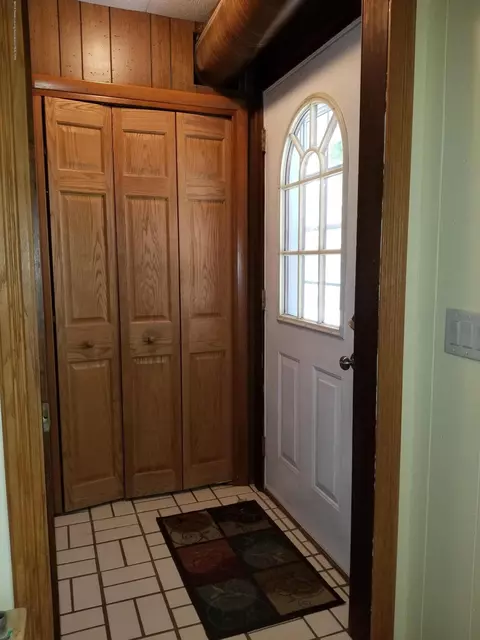 492 S Edgar Rd, Mason, MI 48854 photo 13