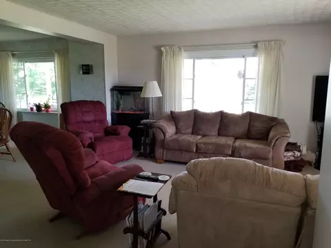 492 S Edgar Rd, Mason, MI 48854 photo 14