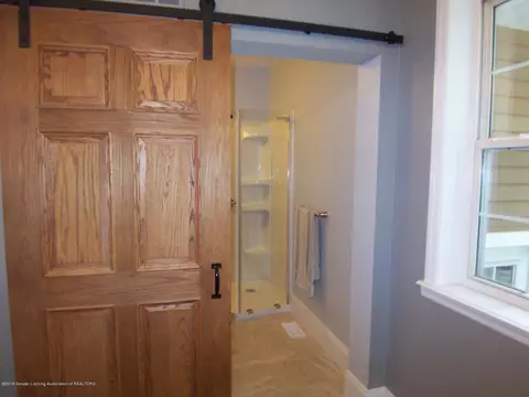 400 E Higham St, Saint Johns, MI 48879 photo 8