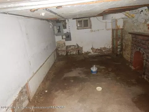 140 Bates St, Jackson, MI 49202 photo 12