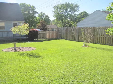 1010 Pendleton Dr, Lansing, MI 48917 photo 31