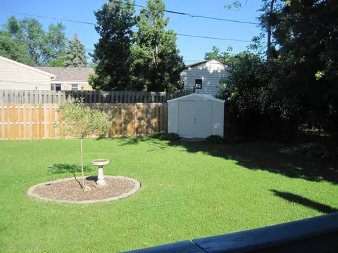 1010 Pendleton Dr, Lansing, MI 48917 photo 28