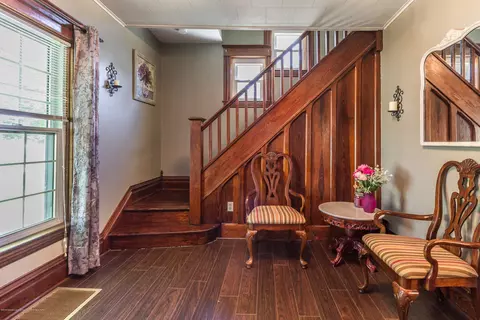 306 E Baldwin St, Saint Johns, MI 48879 photo 8