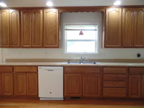 6083 Columbia St, Haslett, MI 48840 photo 10