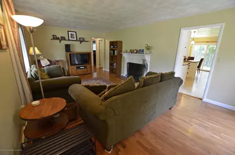 1418 Franklin St, Haslett, MI 48840 photo 11