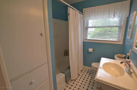 1418 Franklin St, Haslett, MI 48840 photo 24