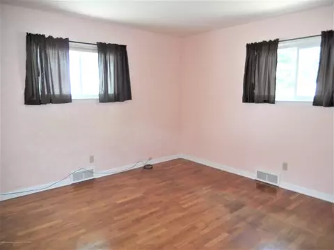 2340 Devonshire Ave, Lansing, MI 48910 photo 18