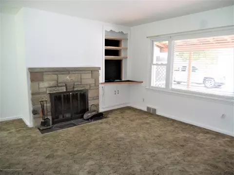 2340 Devonshire Ave, Lansing, MI 48910 photo 4