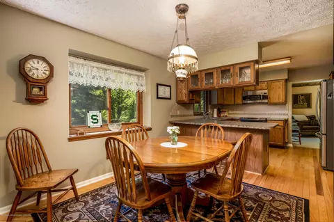 6481 Bentley Rd, Williamston, MI 48895 photo 6