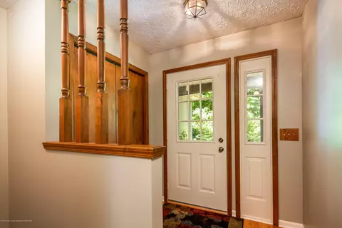 6481 Bentley Rd, Williamston, MI 48895 photo 3