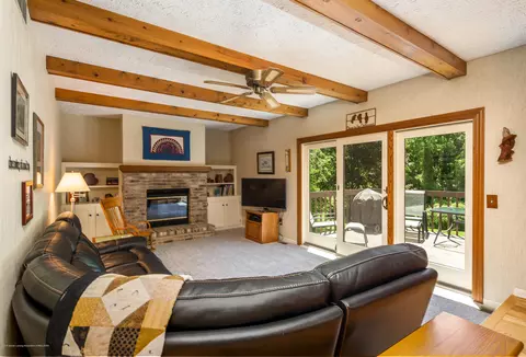 6481 Bentley Rd, Williamston, MI 48895 photo 4
