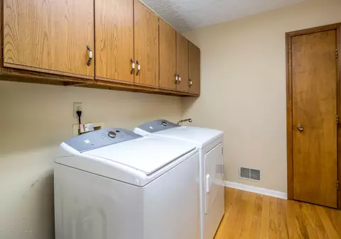 6481 Bentley Rd, Williamston, MI 48895 photo 13