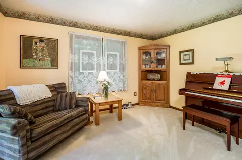 6481 Bentley Rd, Williamston, MI 48895 photo 10