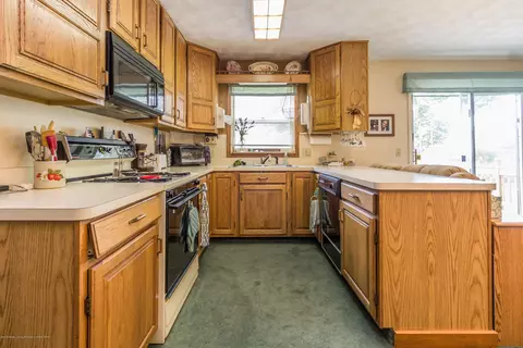 2222 Webster Rd, Lansing, MI 48917 photo 3