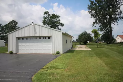 1224 Lamb Rd, Mason, MI 48854 photo 3