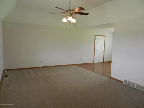 10355 Pheasant Run, Eaton Rapids, MI 48827 photo 7