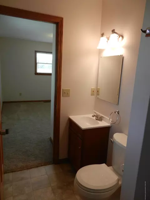 10355 Pheasant Run, Eaton Rapids, MI 48827 photo 13