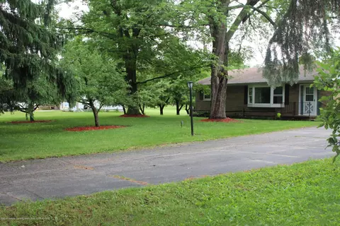 559 N Edgar Rd, Mason, MI 48854 photo 2