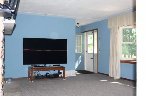 559 N Edgar Rd, Mason, MI 48854 photo 11