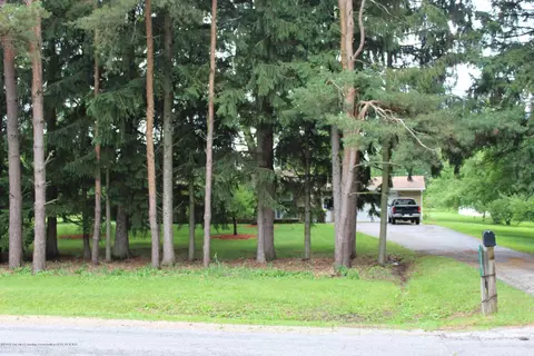 559 N Edgar Rd, Mason, MI 48854 photo 3