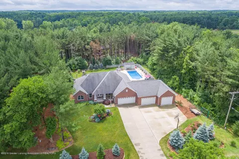 7649 W Beard Rd, Perry, MI 48872 photo 3