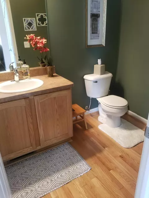 6920 Castleton Dr, Grand Ledge, MI 48837 photo 20