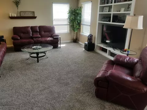 6920 Castleton Dr, Grand Ledge, MI 48837 photo 8