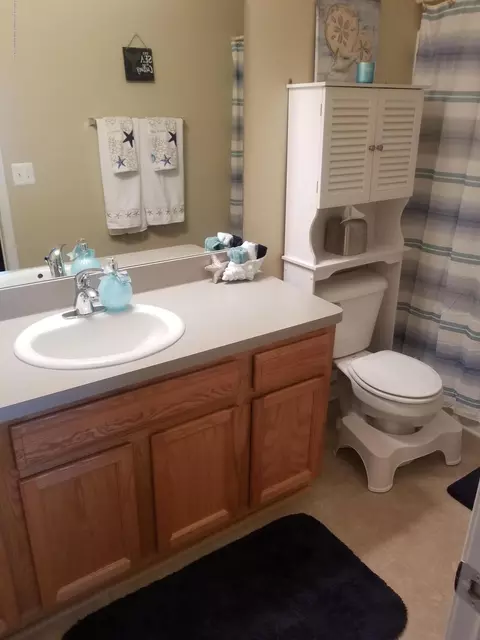 6920 Castleton Dr, Grand Ledge, MI 48837 photo 25