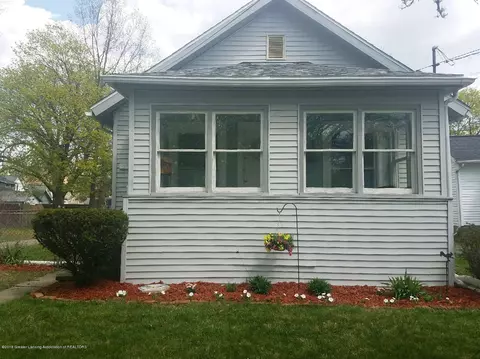 1817 Davis Ave, Lansing, MI 48910 photo 1