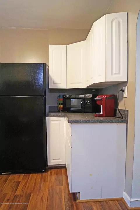 1817 Davis Ave, Lansing, MI 48910 photo 10