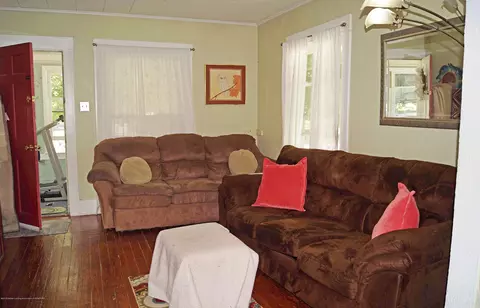 1817 Davis Ave, Lansing, MI 48910 photo 4