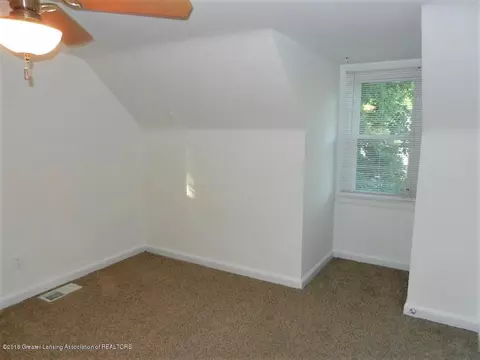 1017 Hapeman, Lansing, MI 48915 photo 24