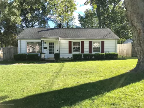 2909 Risley Dr, Lansing, MI 48917 photo 1