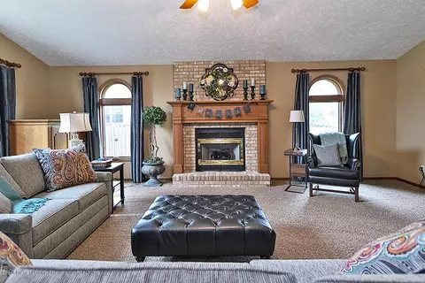 753 Tanbark Dr, Dimondale, MI 48821 photo 9