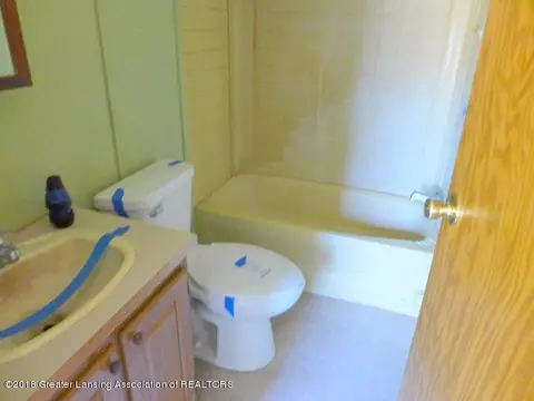 2796 Park St, Lyons, MI 48851 photo 8