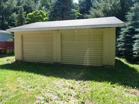 2796 Park St, Lyons, MI 48851 photo 2