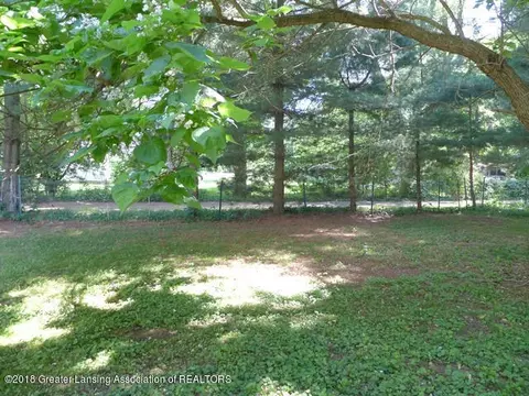 2796 Park St, Lyons, MI 48851 photo 4