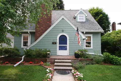 400 Elm St, Mason, MI 48854 photo 4