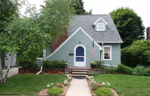 400 Elm St, Mason, MI 48854 photo 1