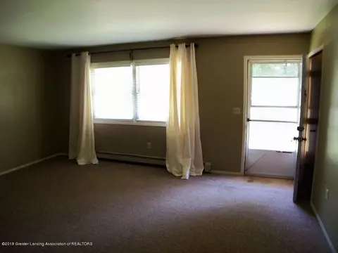 1343 E State Rd, Lansing, MI 48906 photo 10