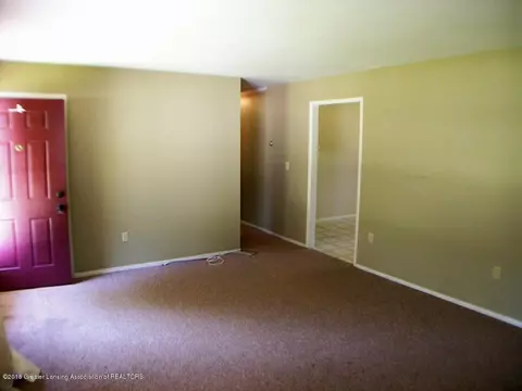 1343 E State Rd, Lansing, MI 48906 photo 9