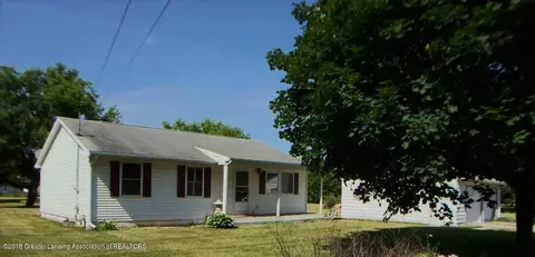 1343 E State Rd, Lansing, MI 48906 photo 4