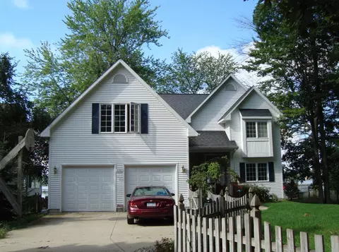 6361 E Reynolds Rd, Haslett, MI 48840 photo 1