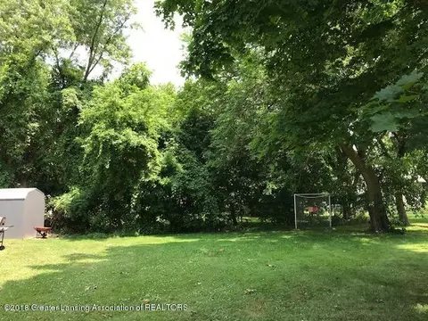 131 Lloyd St, Williamston, MI 48895 photo 8